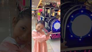 Si bocil naik kereta keliling mall #bocil #kereta #train #mall #jalanjalan #vlog #funny #viral