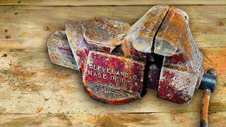 Rusty Bench Vise Broken - Amazing Restoration