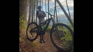 2022 Devinci E-Troy E-MTB with Dave Norona