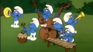 Smurf's sing happy birthday