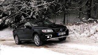 Volvo XC70 offroad. Winter AWD test. Winter drive uphill.