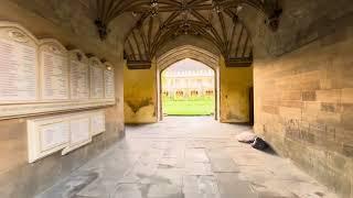 Walking to breakfast at Magdalen College (Oxford, UK)