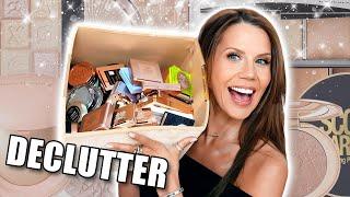 HUGE MAKEUP DECLUTTER ... Yiikes!