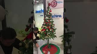 Is this a 1.8-meter Christmas tree?#imachine #christmas #christmastree