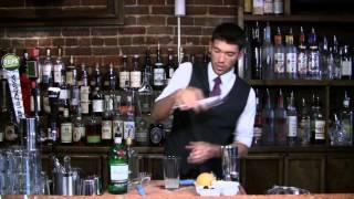 How to Make a Tom Collins - Cocktail Tutorial - Cocktails U