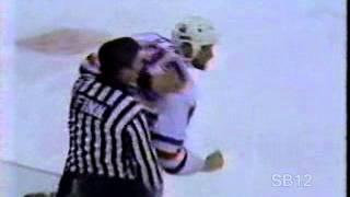 Joey Kocur vs Marty McSorley 5 5 1987