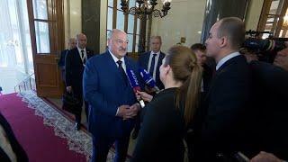 Lukashenko talks to reporters in the KREMLIN: They have aces up their sleeve like Trump says!