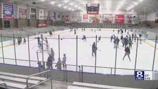 Pittsford Panthers hold hockey clinic for kids