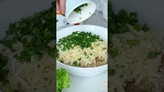 Сырные маффины с отрубями и зеленым луком