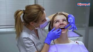 What does a orthodontist do?