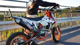 KTM Supermoto Exploring at a MEET  | Motovlog!