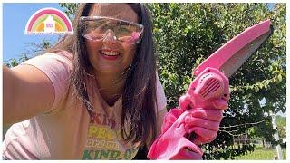 Review and set up of the Tomyvic Pink Cordless Electric Mini Chainsaw with Amanda Mae