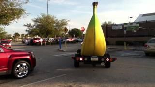 Big Banana Car