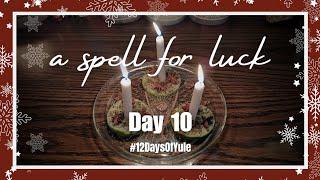 Apple Candle Spell To Bring Lucky Blessings Into Your Life (Or Someone Else's Life) #12daysofyule