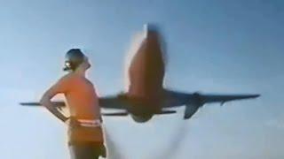 Southwest Boeing 737 & Stewardess Commercial - 1971