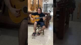 Guitarra de primera especial ciprés pino por  bulerías maestro Antonio Dovao