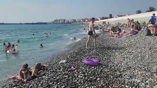 Adler Imereti Bay vacation on a wild beach, there are already so many people. But the purest Sea