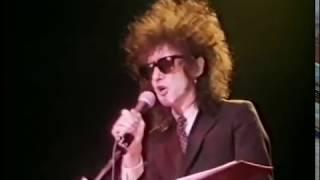 John Cooper Clarke - I Wanna Be Yours