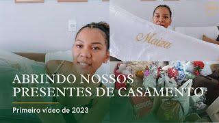 Abrindo nossos PRESENTES de CASAMENTO | Tive que colocar aparelho 