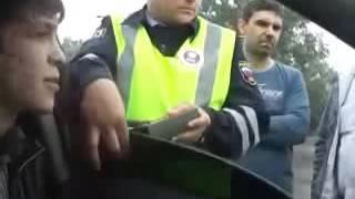 Парень не растерялся перед ДПС