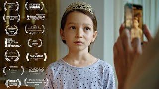 Nellys Story  | Award-winning short film on Kid Influencer