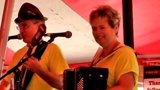 Polka Music @ Czech Days Barefoot Becky  "Milwaukee Waltz"