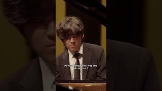 Ease into the bank holiday weekend with Yunchan's serene performance of Bach's Sinfonia ‍↕️
