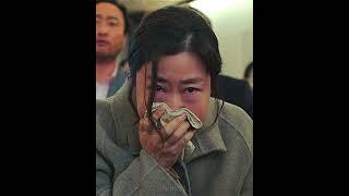 She tried to stay strong for her son #kdrama #viral #thegoodbadmother #korean #netflix