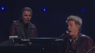 2017 Rock Hall Inductees Journey Perform "Separate Ways"