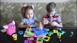 Play Doh.  Алиса и Егор лепят из пластилина Плей До.