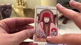 Aquarian Tarot | Unboxing, flip through, First impression