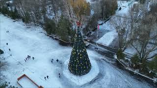 Декабрь в Кыргызстане. Город Токмок ( Площадь )