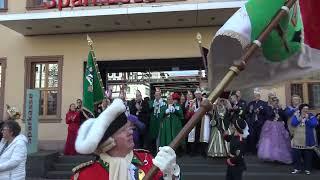 11.11.2022   RambaZamba mit Fahnenträgern und Fürstlichkeiten auf dem Buttermarkt in Fulda