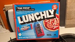 SniperSonic3000 tries Lunchly