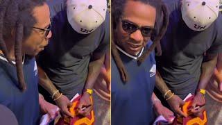 Lebron James Linked Up With Jay Z And Signs Autographs For Him At Fanatics Fest Last Night