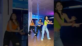 Lucky tu lucky me | Dance Video | Khyati Sahdev | Danceaholic Studio | #ytshorts |