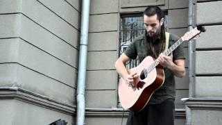 Street Music : Triangle - 4 (HD)