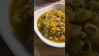 Sopa de Legumes com Macarrão #shorts #sopadelegumes