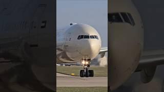 ETIHAD GE90 ROAR  #777300er #etihad_airways #boeing #aviation #aviationlovers #planespotting #plane