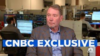 Gundlach: The Fed’s “Recalibration,” 75 bps of Rate Cuts in ’24 and Portfolio Positioning Post-Cut