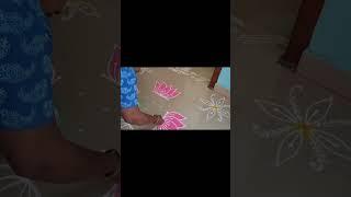 #padikolam #shortsrangoli #fridayrangoli #trendingrangoli #ytshortsviral #viralvideo #shortsfeed