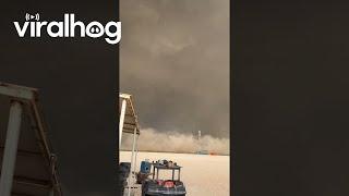 West Texas Storm Cell on Drilling Rig Location || ViralHog