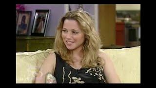 Linda Cardellini - The Sharon Osbourne Show (2004)