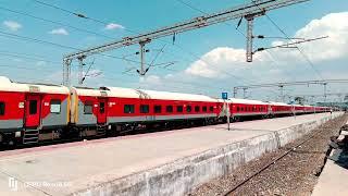 Train No-12969 Comimbatore Jaipur superfast express full speed #indianrailways #jaipur