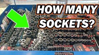 How many SOCKETS does a MECHANIC have?