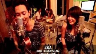 KIS Sabar feat Tiari Bintang Official Video