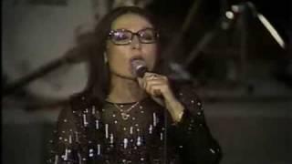 Nana Mouskouri   -  Enas Mithos -