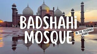 Foreigners visit Badshahi Mosque in Lahore, Pakistan for the first time