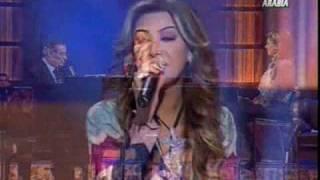 نوال الزغبي في دندنة مدام معايا القمر