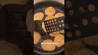 Приготовим на ЗАВТРАК сочные нежные и вкусные куриные ОЛАДУШКИ за 15 минут! Дети будут в восторге